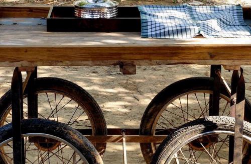 Barli House | Blue City Escape-Luxury Family Suite in Farmstay