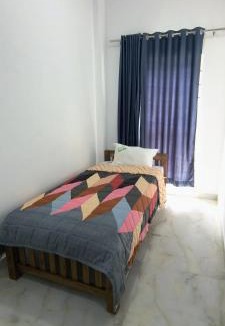 Kanthalloor Apartment | Blue home stay