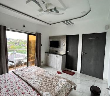 Bhilar House | Bluemoonresort