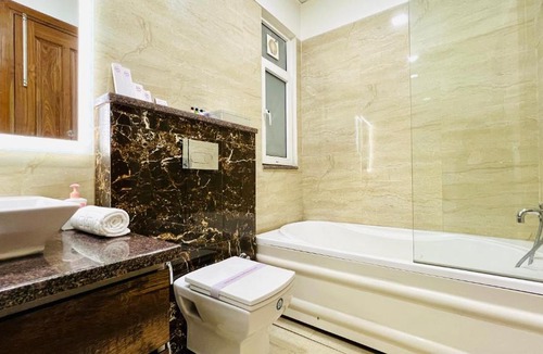 Gurugram Hotel | BluO Medicity - Boutique Hotel Gurgaon