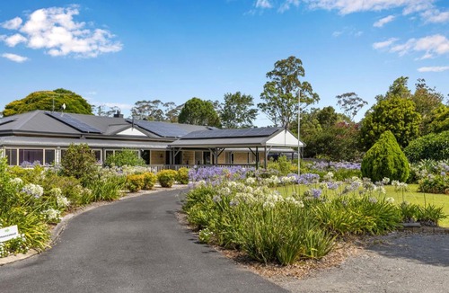 Bonville Bed & Breakfast | Bon Villas B&B Bonville - Adults Only, Pet Friendly Accommodation