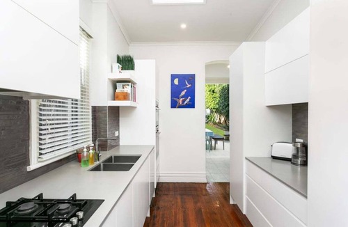 Mosman House | BOND7 – Mosman Magic | Pet-Friendly Home Near Balmoral Beach