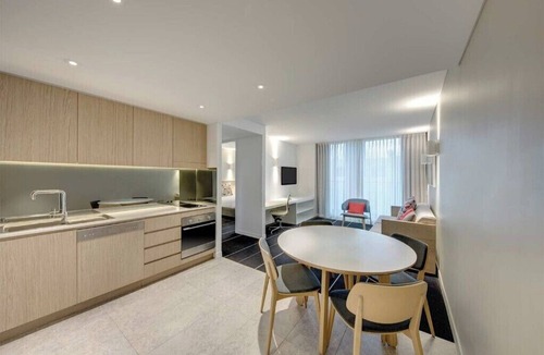 Bondi Beach Hotel | Bondi Beach Sydney Two Bedroom Apartment