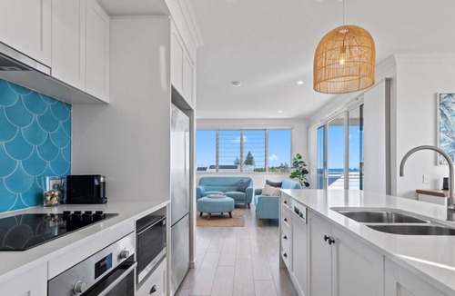Sawtell House | Boronia Beach House One - 650m to headland