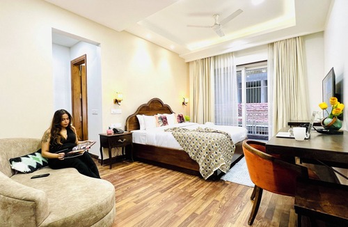 Gurugram Hotel | Bout Hotel and Banquet Hall Gurgaon