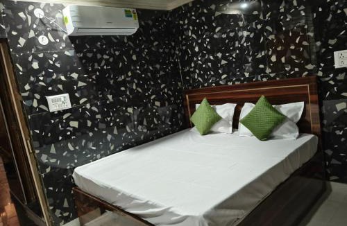 Khattalwada Hotel | Braj Darshan Bhawan