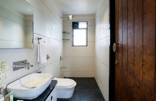 Anjaneri Hotel | Brick Villa Heritage