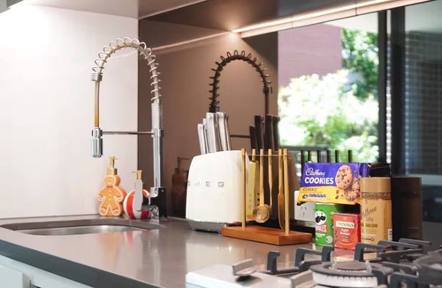 Roseville Apartment | Bright Apt Prime Location Near Station & Chatswood