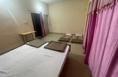 Jhusi House | Budhaa Homestay