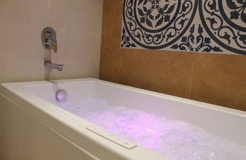 Sasunavghar Hotel | Buta Inn and Resorts