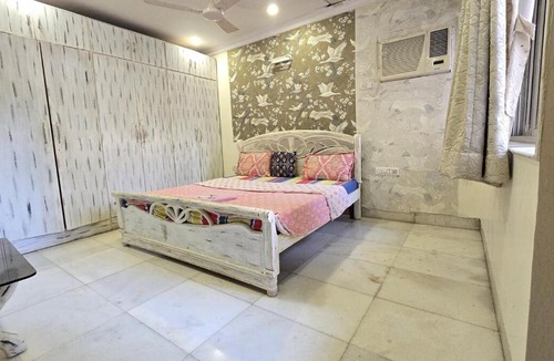 Khar Apartment | Butterfly 4 Bedroom Apartment