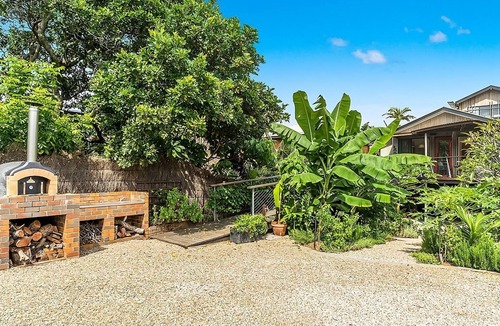 Brunswick Heads House | Byron Bay Accom - South Beach House 8 South Beach Lane - Pet Friendly