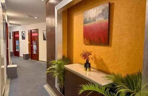 Marathahalli Hotel | C Suites Lotus Park