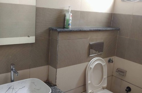 Bharatpur Hotel | C T Heights Inn Bharatpur