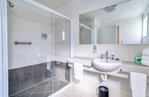 Caboolture Hotel | Caboolture Gateway Motel