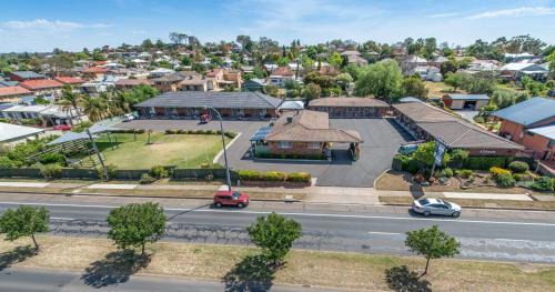 West Tamworth Hotel | Cadman Motor Inn and Apartments
