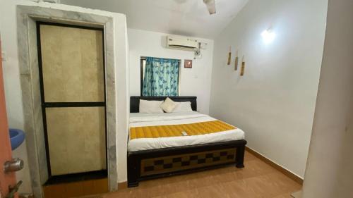 Saunta Vaddo Hotel | Calangute Beach way 4bhk villa