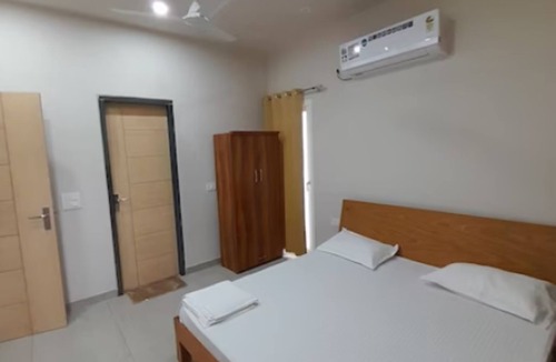 Bullawala Bed & Breakfast | Canal home-stay