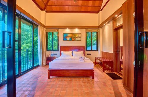 Peermade Villa | Cardamom Pod by VOYE HOMES