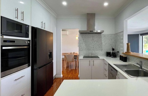 Belmont North House | Casa Calvi - pool and close to beaches