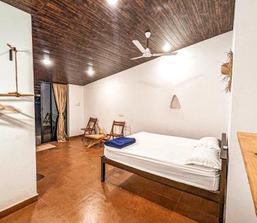 Vagator House | Casa de Samantha