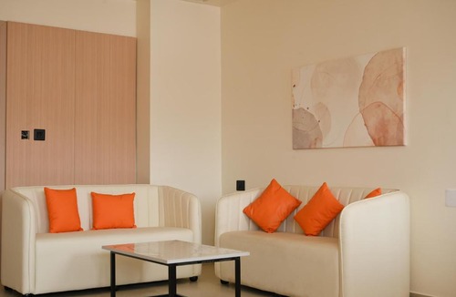 Madhapur Hotel | Casa Hotel Hitech City