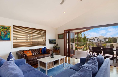 Casuarina House | Casuarina Beach House - 100m from the Beach