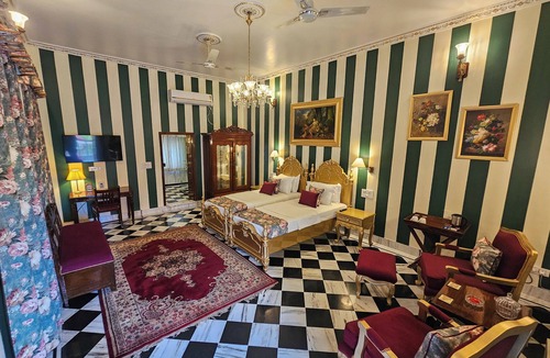 Bikaner Bed & Breakfast | Cavalry Villa Bikaner