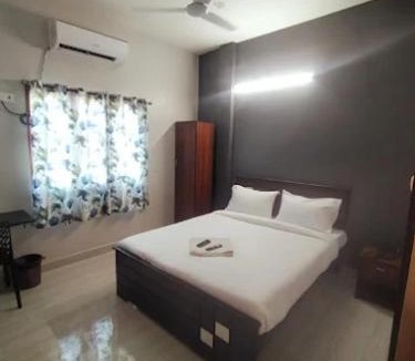 Guindy Hotel | CBL104INN By Blessings - Chennai Trade Center