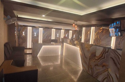 Kakkanad Hotel | Celestial Heights