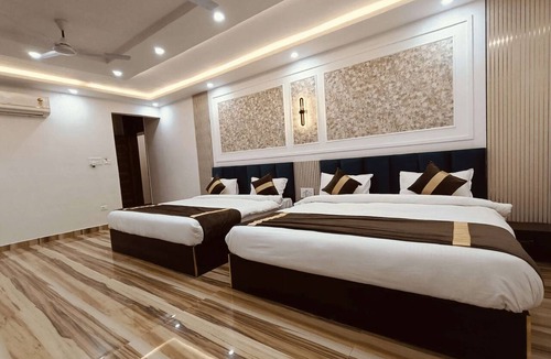 Allahabad Hotel | CELESTIAL INN