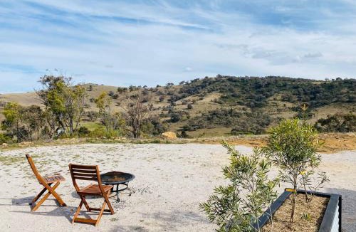 Grattai Cabin | Celestine - 1 Bed Cabin with Outdoor Bath - Kundalini Lodge