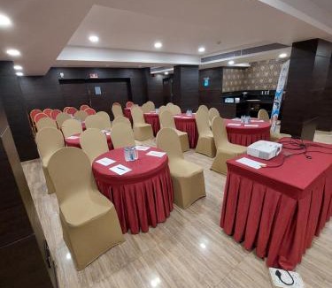 Surat Hotel | Central Beacon Hotel