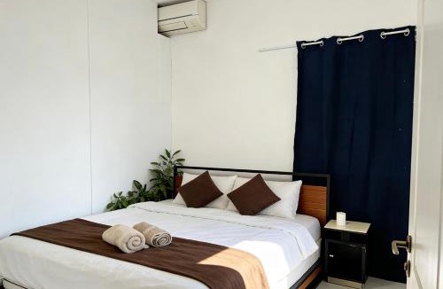 Strathfield House | Central Strathfield quiet share stay