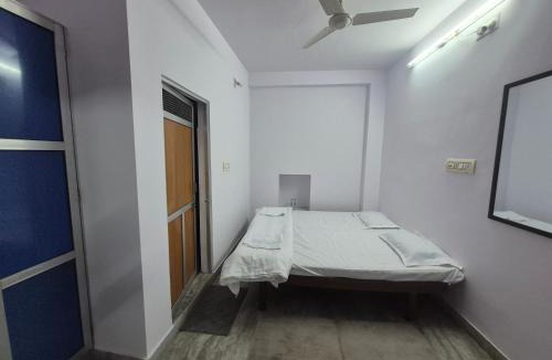 Khattalwada House | Chandan Palace Hotel & Paying Guest House