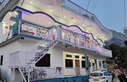 Ukhimath House | Chandarshila hike homestay