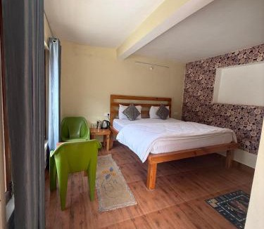 Nainital House | Chandra homestay kainchi dham