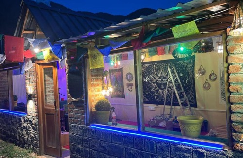 Bir House | Chillgoza