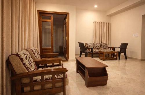 Chikkamagaluru House | Chiraanya Service Apartment,AC & Non-AC
