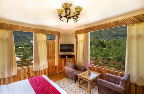 Manali Hotel | Chirag Haveli Retreat