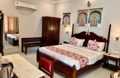 Sindhi Camp Hotel | Chitawa Haveli A Luxury Heritage Hotel