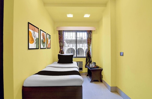 Asansol Hotel | Chittaranjan Railway