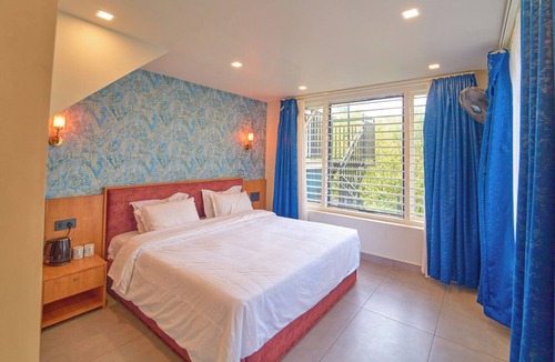 Elappara Bed & Breakfast | Choice Holidays Resort by VOYE HOMES