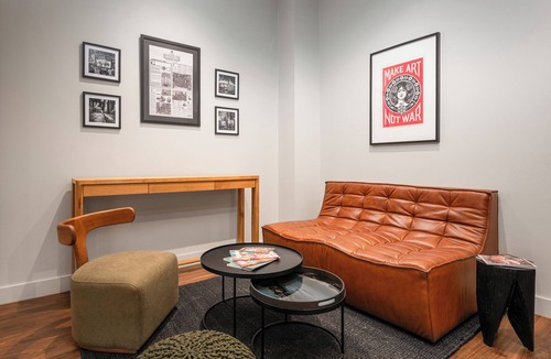 Chinatown Hotel | City Limits Hotel