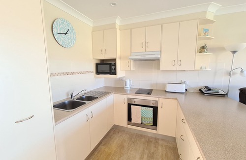 Woolgoolga House | CJ's Seaside Getaway - UNIT 3