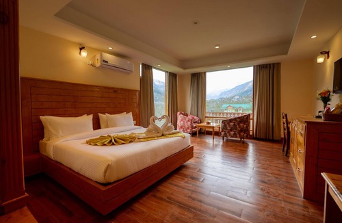 Jagatsukh Hotel | Clarks Inn Suites Manali