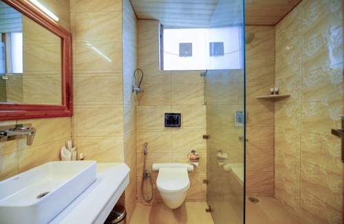 Jagatsukh Hotel | Clarks Inn Suites Manali
