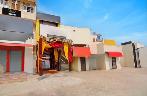 Meerut House | Classic Hotel Haveli inn