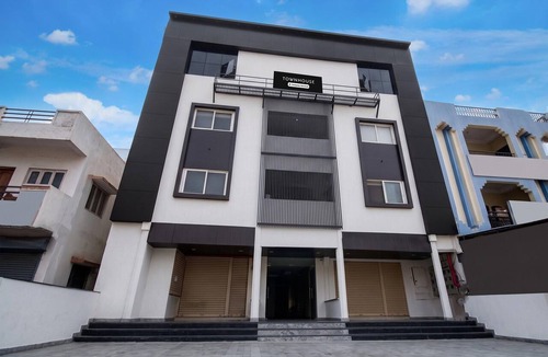 Kurnool House | Classic Hotel Lakshmi's Pride