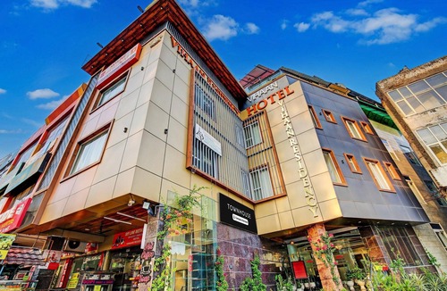 Zirakpur House | Classic Hotel Vihaan Residency